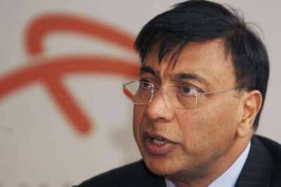 Not locating capital to India: Lakshmi Mittal