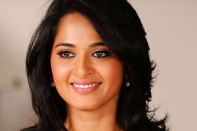 Dog bites actress Anushka Shetty