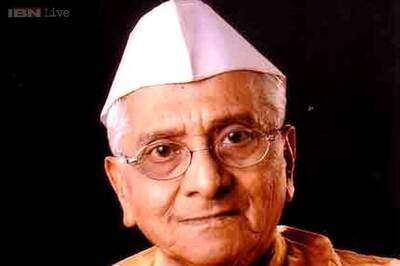 Vidyadhar Karmarkar is the oldest actor on Indian television