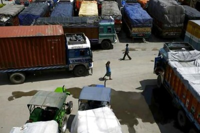 Mizoram Bans Entry of Vehicles Carrying Non-essential Goods after 18 Truck Drivers Test Covid-19 Positive