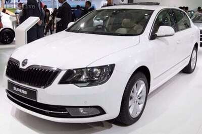 2014 Skoda Superb facelift launched in India at Rs 18.87 lakh