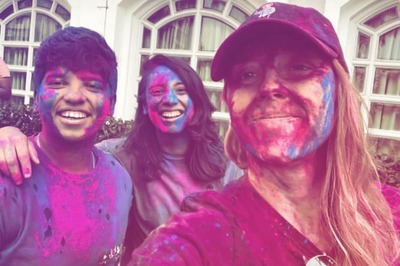WPL 2023: Smriti Mandhana, Richa Ghosh and Heather Knight Celebrate Holi Painted in Colours, See Pic