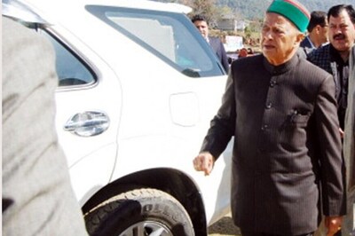 Virbhadra Meets Sonia Amid Reports of Differences With State Party Chief