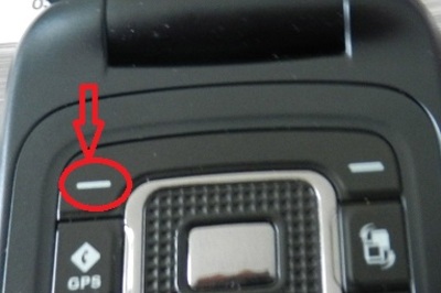 How to Take Pictures with a Samsung Rugby 4 Cell Phone and Transfer Them to Your Computer