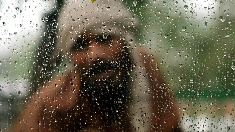 Delhi's Date With First Spell of Winter Rain
