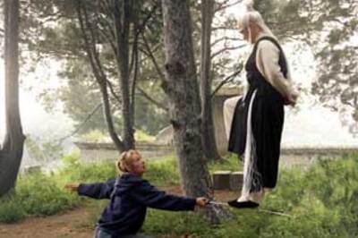 Chandni Chowk... baddie a martial arts expert