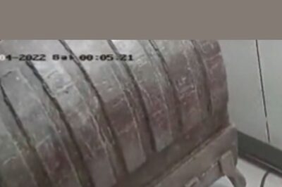 Caught on Cam: Thieves Use Crane to Dig Out ATM With Rs 27 Lakh in Maha's Sangli | Watch