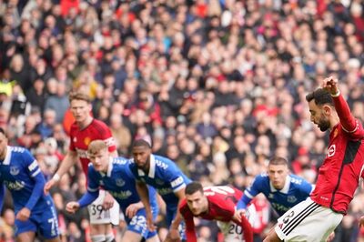 Premier League: Manchester United Claim 2-0 Win Over Everton as Bruno Fernandes, Marcus Rashford Strike