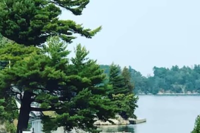 This 32-foot Long Bridge On Canada's Zavikon Island Is This Shortest In The World