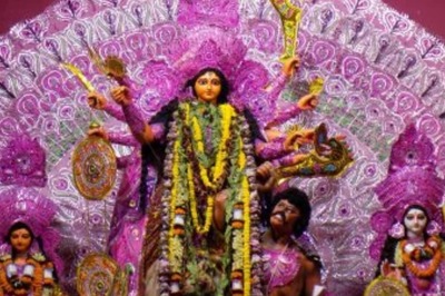 Bengal Govt to Conduct ‘Making of Durga Puja’ Tours Showcasing Theme Pandals, Preparations in Rajbari
