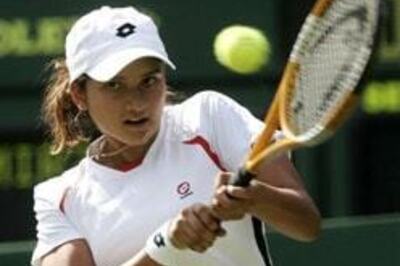 Sania-Krajicek crash out of doubles