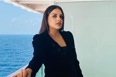 Bigg Boss 13's Himanshi Khurana on Not Doing 'Intimate Scenes' for OTT: 'Have Set My Limitations'