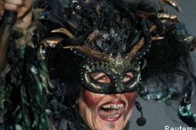 Witch ordered to refund love spell fee