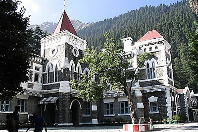 Centre sending a wrong message with President's rule in Uttarakhand: HC