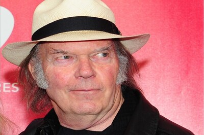 Legendary Singer Neil Young Writing Science Fiction Novel