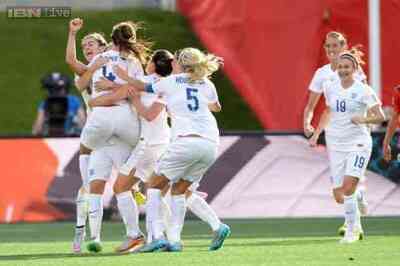 Women's World Cup: England beat Norway to set up Canada clash in quarters