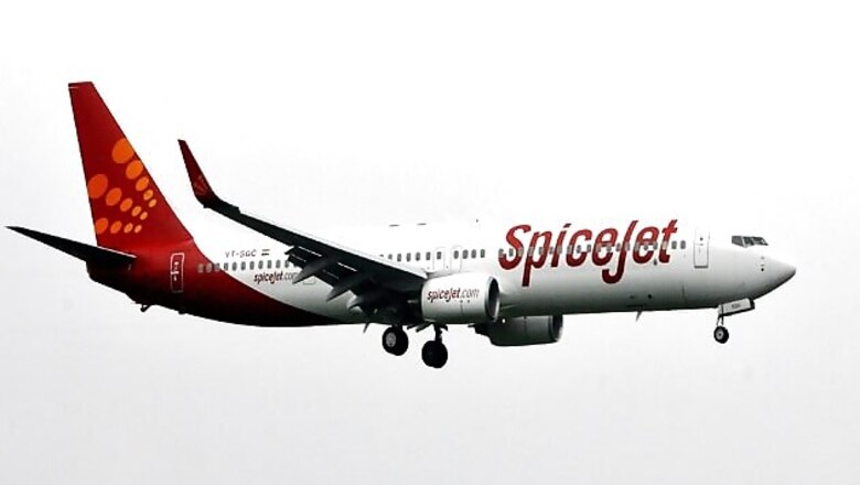 SpiceJet opens advance bookings up to March 2016