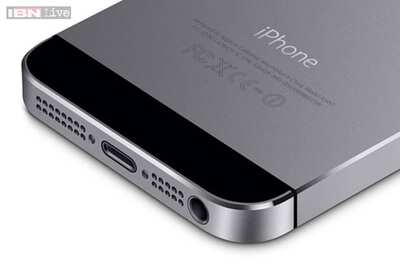 Apple bans use of two hazardous chemicals in iPhones, iPads manufacturing