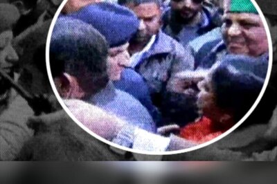 Congress MLA Asha Kumari Slaps Constable, Cop Returns the Favour