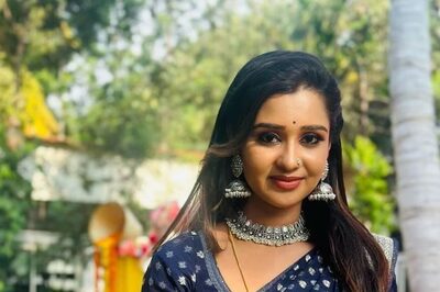 Elegant Drapes To Vibrant Colours, A Look At Mouna Guddemane’s Gorgeous Saree Collection