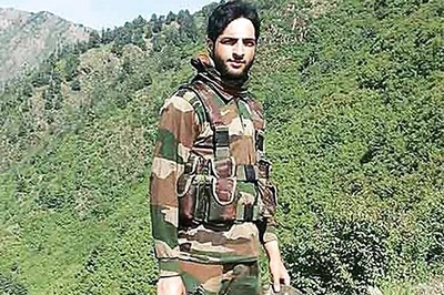 Pakistan Seeks Independent Probe Into Wani's 'Extrajudicial' Killing
