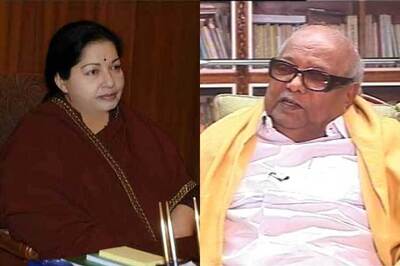 Tamil Nadu government recalls over 3 lakh text books which listed DMK chief Karunanidhi as CM