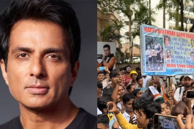 Fans Gather In Large Numbers At Sonu Sood's House To Wish Him On His 50th Birthday; Watch