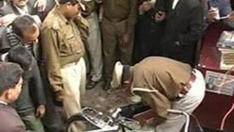 UP serial blasts 'accused' walks free, recalls horror