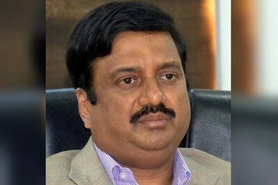 Senior IAS Officer BM Vijay Shankar, Prime Accused in IMA Ponzi Scam, Hangs Himself at Bengaluru Residence