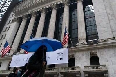 Asian Stocks Mostly Higher Despite Worries Over Virus Cases