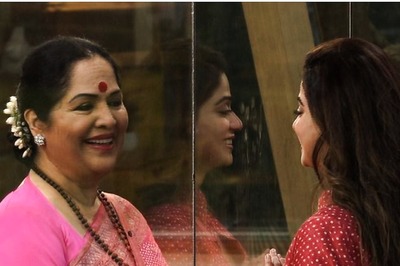 Bigg Boss OTT: Shamita Shetty's Mother Sunanda Enters the Show on Family Special Episode