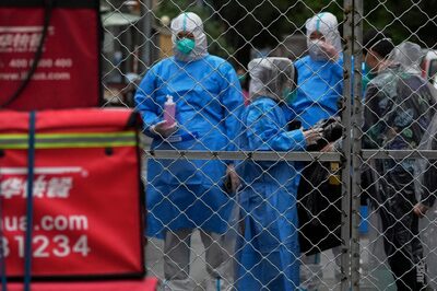 Beijing Extends Work From Home For Workers, Students As Covid Cases Rise