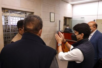 News18 Evening Digest: Work on to Ease Delhi Airport Bottlenecks, Says Scindia and Other Stories