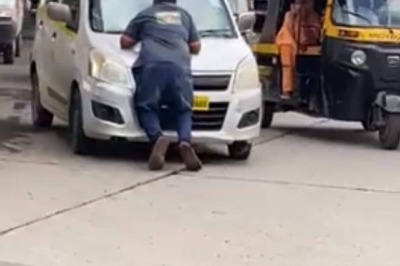 WATCH | BMC Cleanup Marshal Clings to Car Bonnet as Driver Refuses to Stop and Pay Fine