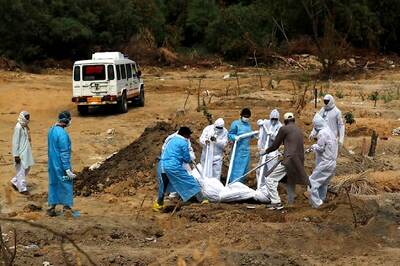 8 States, UTs Reported Nearly 71 per cent of New Covid-19 Deaths in 24-hour Span