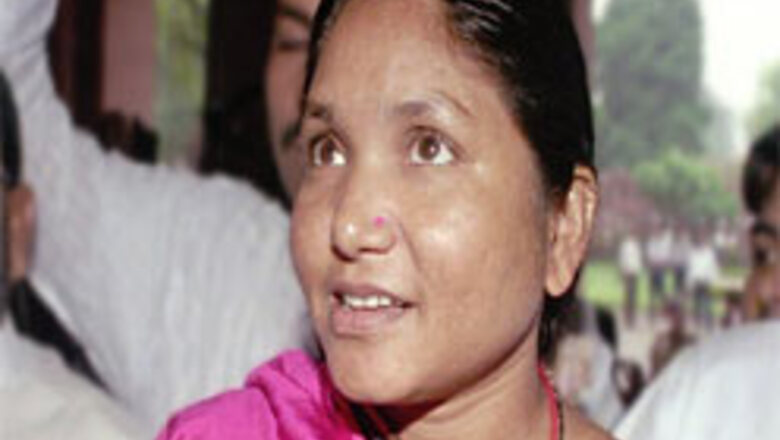 Phoolan Devi's statue unveiled