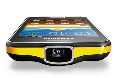 Samsung's new projector smartphone 'Galaxy Beam'