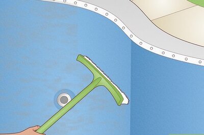 How to Clean a Vinyl Pool Liner