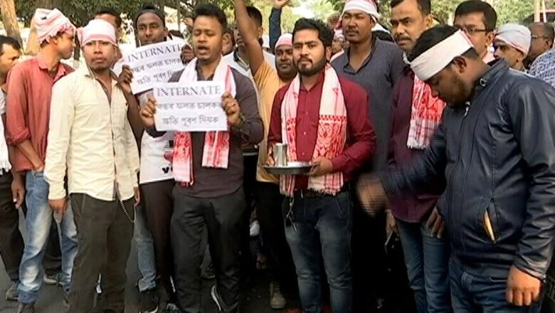Citizenship Act: Curfew Lifted But Assam Remains Off Work as Internet Ban Render Thousands 'Jobless'