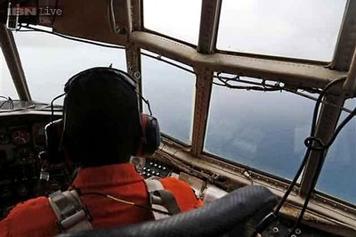 Crashed AirAsia jet's pilots did not get weather inputs: Reports
