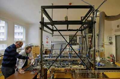 Scientists Develop New Flexible Material Tougher Than Steel