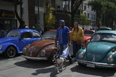 People In This Mexico City Still Drives The Iconic 'Volkswagen Beetle'