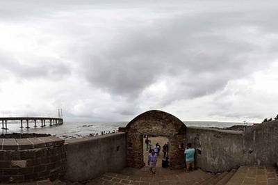 This Historic Fort in Mumbai, Overlooking the Arabian Sea, Boasts Breathtaking Views