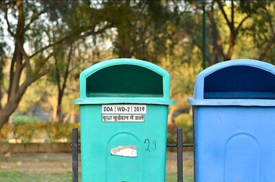 How the green and blue dustbins help in waste management