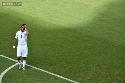 World Cup 2014: Barcelona praise Luis Suarez for 'recognising error'