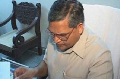 MTNL chief's appointment questioned