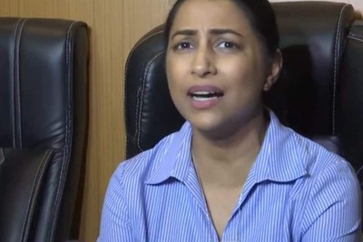 'Threat to Sameer Wankhede's Life, Won't Tolerate': Wife Kranti Redkar Lashes Out at Nawab Malik