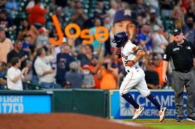 Marmolejos, Mariners Score 4 In 9th, Avoid Sweep By Astros