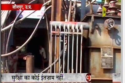 UP: Student shows electricity department's negligence and carelessness