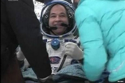 Soyuz spacecraft brings US-Russian space station crew back to Earth